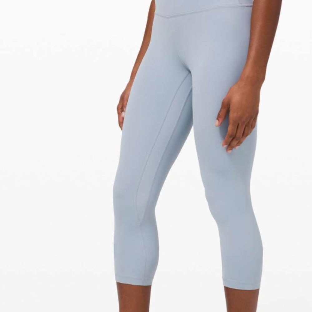lululemon Align™ High-Rise Crop 21" Size 2 in Chambray